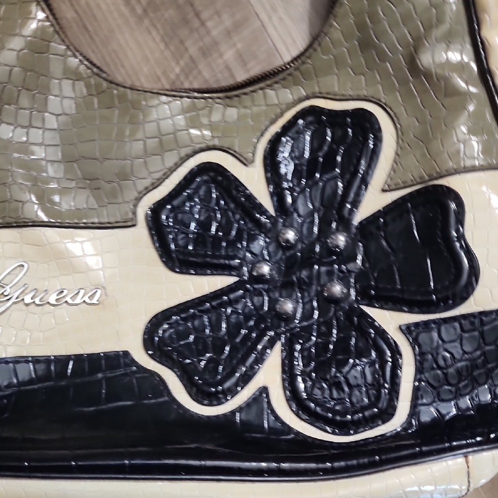 Guess Y2K Black Cream Floral Croc Embossed Shoulder Bag Grunge Purse - Picture 3 of 14